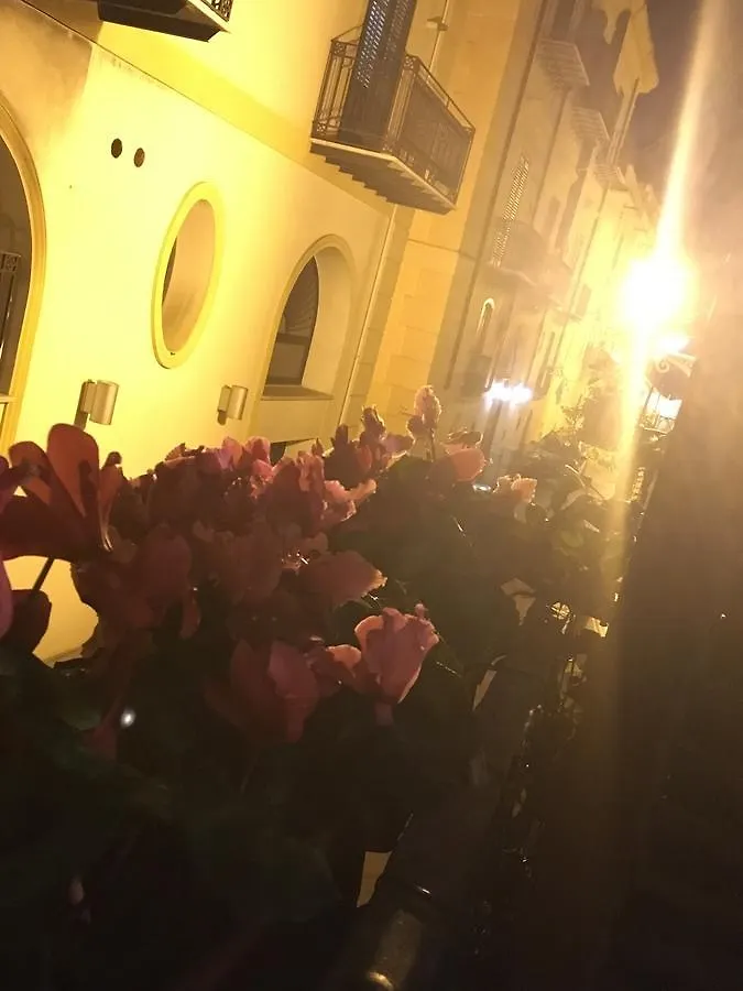 Ai Carrettieri Della Cattedrale Lägenhet Palermo