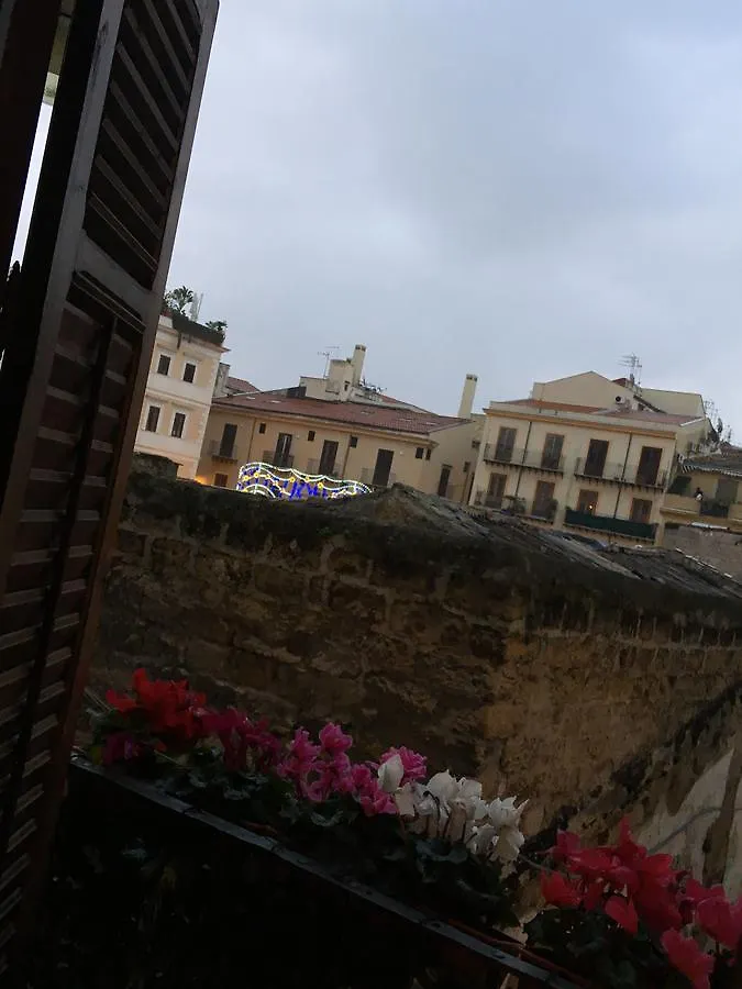 Ai Carrettieri Della Cattedrale Lägenhet Palermo